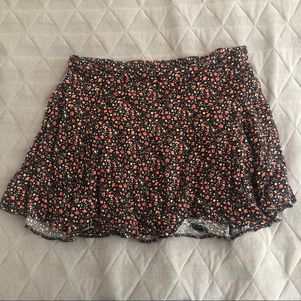 American Eagle floral skater skirt size M